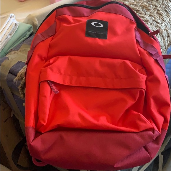 Oakley backpack - Picture 1 of 2